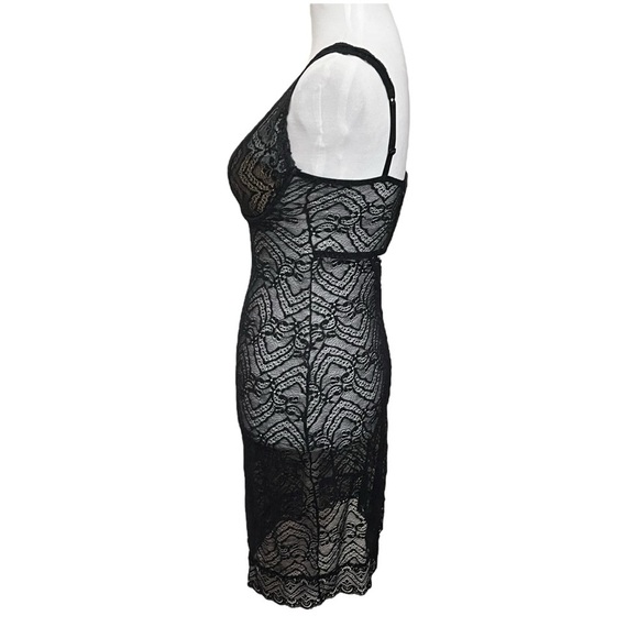 Intimissimi Eleonora Lace Slip Women’s Size XS Black V-Neck Adjustable Straps - Picture 6 of 12